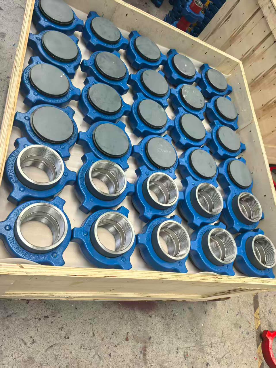 Hydraulic hose ferrules prepared before assembly